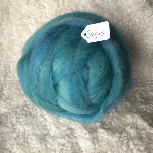 Dyed Wool Roving – Zeilinger Wool Company